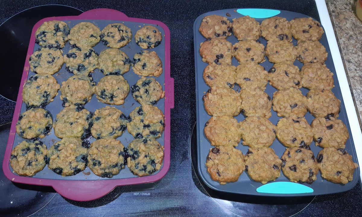 KowaiGaijin's tweet photo. This week I have been entrusted with the honor of baking muffins for a special church event.
2 batches of banana bread muffins (blueberry and chocolate chip) and 2 batches of pizza muffins.
I poured my heart into these and I believe they are downright #deliciousmiling https://t.co/jcxOLQFJg1