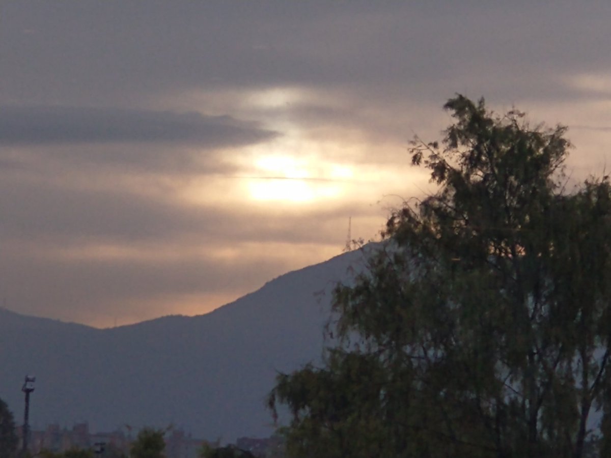 JairoRicardo77's tweet photo. Buenas noches ! Good night ! https://t.co/zzpDVYf7Ma
