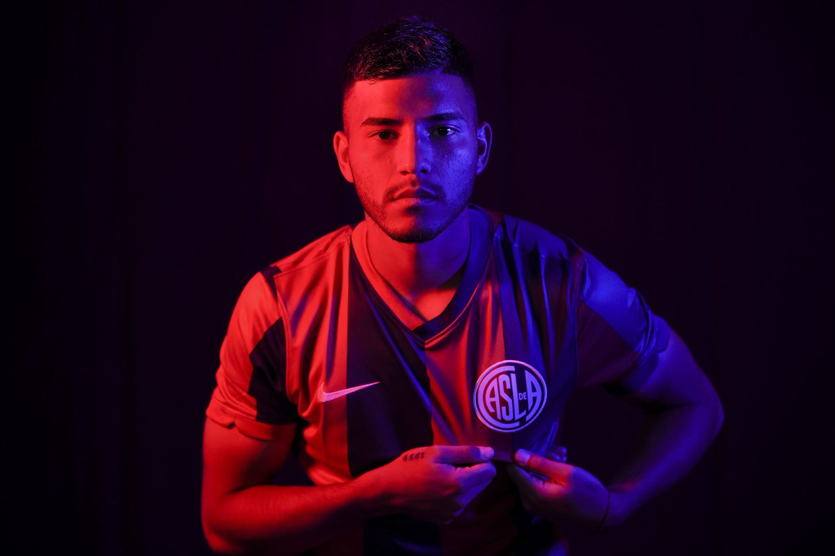 SanLorenzo's tweet photo. ¡HOY JUEGA EL CICLÓN! 💙❤ https://t.co/ApgbdSIQH2