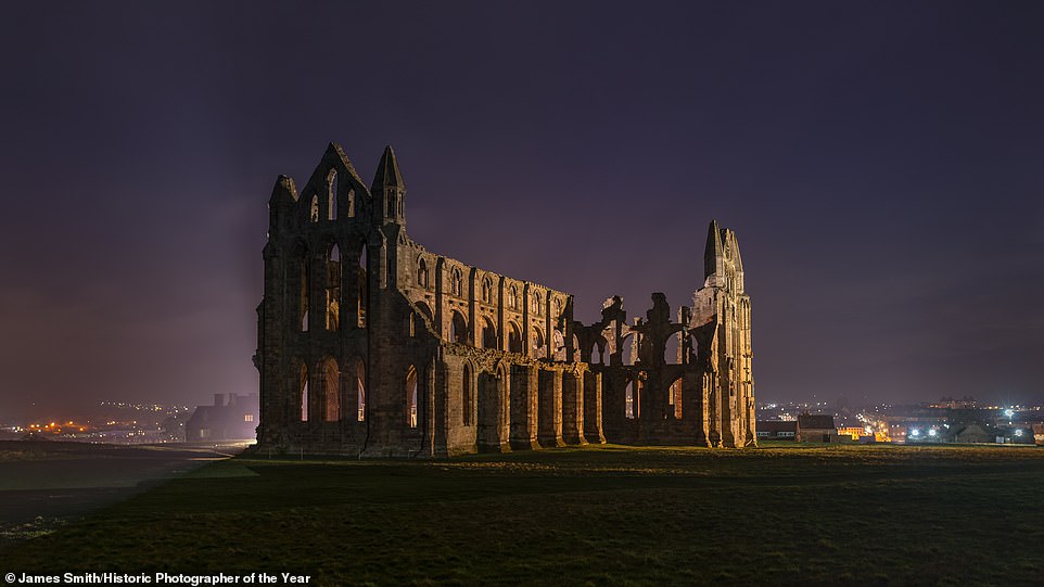 Whitby Abbey, North Yorkshire, England, James Smith! 🤩