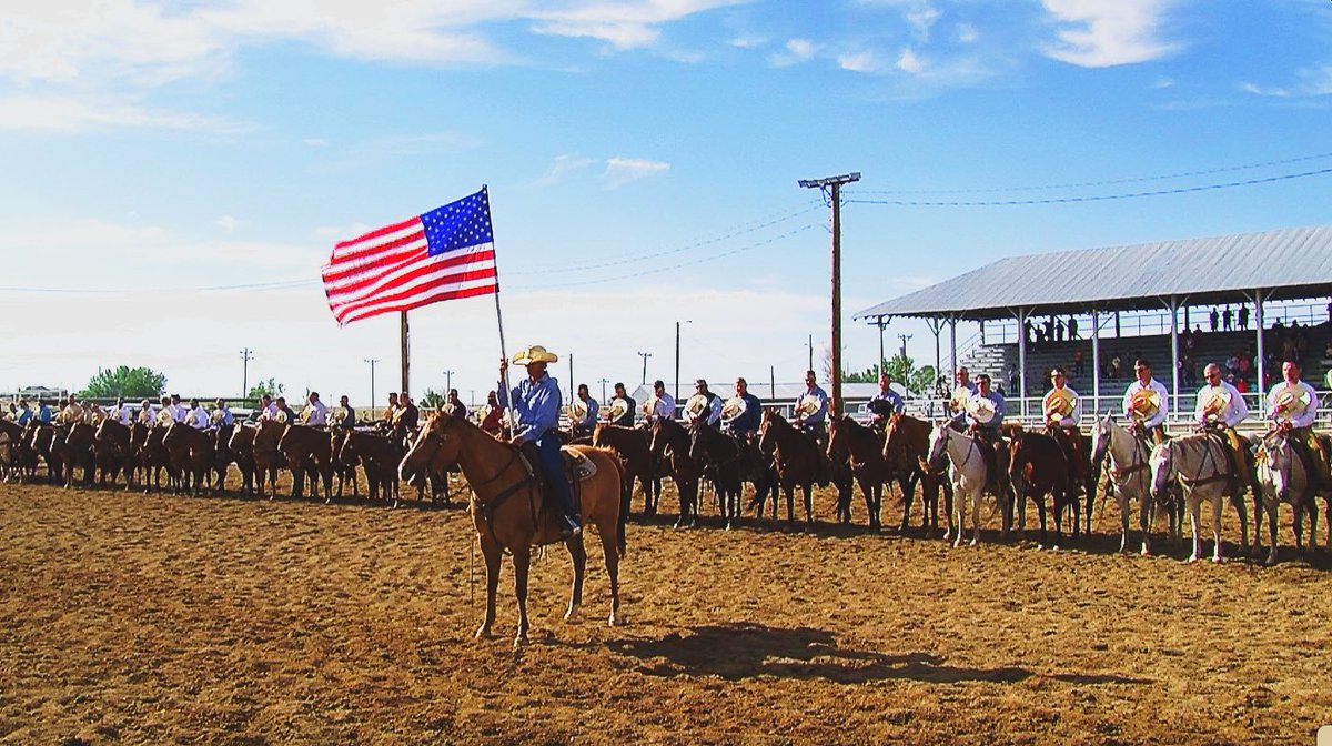 JRStrongFitness's tweet photo. God Bless Rodeos and God Bless America! 🇺🇸
#SaturdayVibes
#ColoradoChampionshipRanchRodeo #Hugo #LincolnCountyFairground #rodeo #ColoradoRodeo #RodeosUSA #WRCA #21stAnnualColoradoRanchRodeo #WorkingRanchCowboysAssociation https://t.co/jTgbyvdtAz