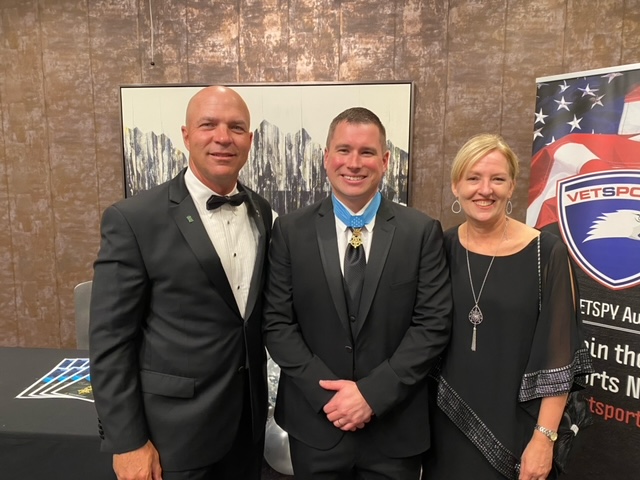 SkyePoint's tweet image. #SkyePoint's Pres Frank Sturek &amp;amp; his wife Julie attended the #VetsSportsGala in DC as a guest of @TIBCO, SGT Kyle White, the keynote speaker (Medal of Honor awardee) is a SkyePoint industry partner. He is the Managing Partner of Eleven 09 - one of our business partners.