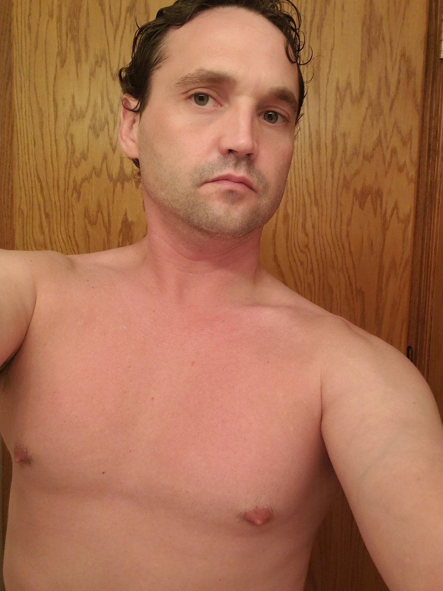 ComdiveM's tweet photo. @NevsModelAgency https://t.co/0eGnhNf3HG