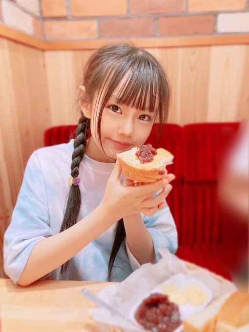 Twitterのコスプレ画像32