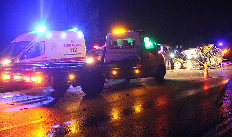 Feci kaza: Çok sayıda ölü ve yaralı var
cmhr.yt/ilNl