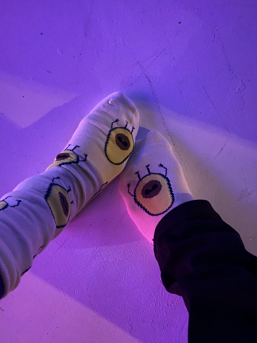 toastpunk's tweet image. Avo on toast Twinnie with @DWartwork