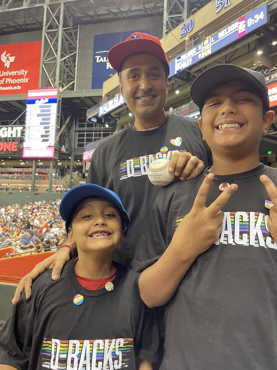 PrabhuAI's tweet photo. @Dbacks got the ball. 2 home runs on our side in dugout reserve https://t.co/ud99BCLxtY