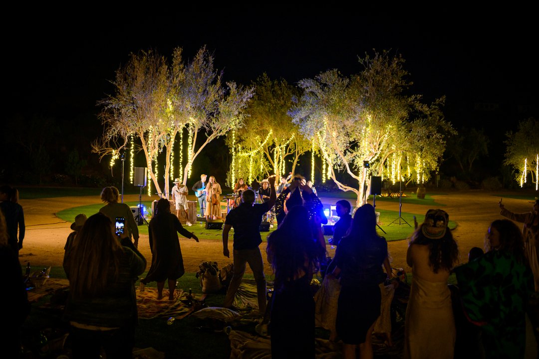 Flight of Voices tweet media