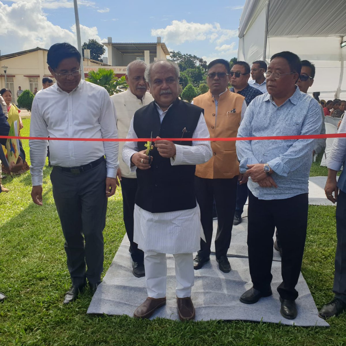 Agriculture INDIA (@agrigoi) on Twitter photo Shri.Narendra Singh Tomar, Hon’ble Union Minister of Agriculture & Farmers Welfare inaugurates Exhibition at Central Institute of Horticulture, Nagaland
<a href="/nstomar/">Narendra Singh Tomar</a>
#agriculture #agrigoi Shri.Narendra Singh Tomar, Hon’ble Union Minister of Agriculture & Farmers Welfare inaugurates Exhibition at Central Institute of Horticulture, Nagaland
<a href="/nstomar/">Narendra Singh Tomar</a>
#agriculture #agrigoi