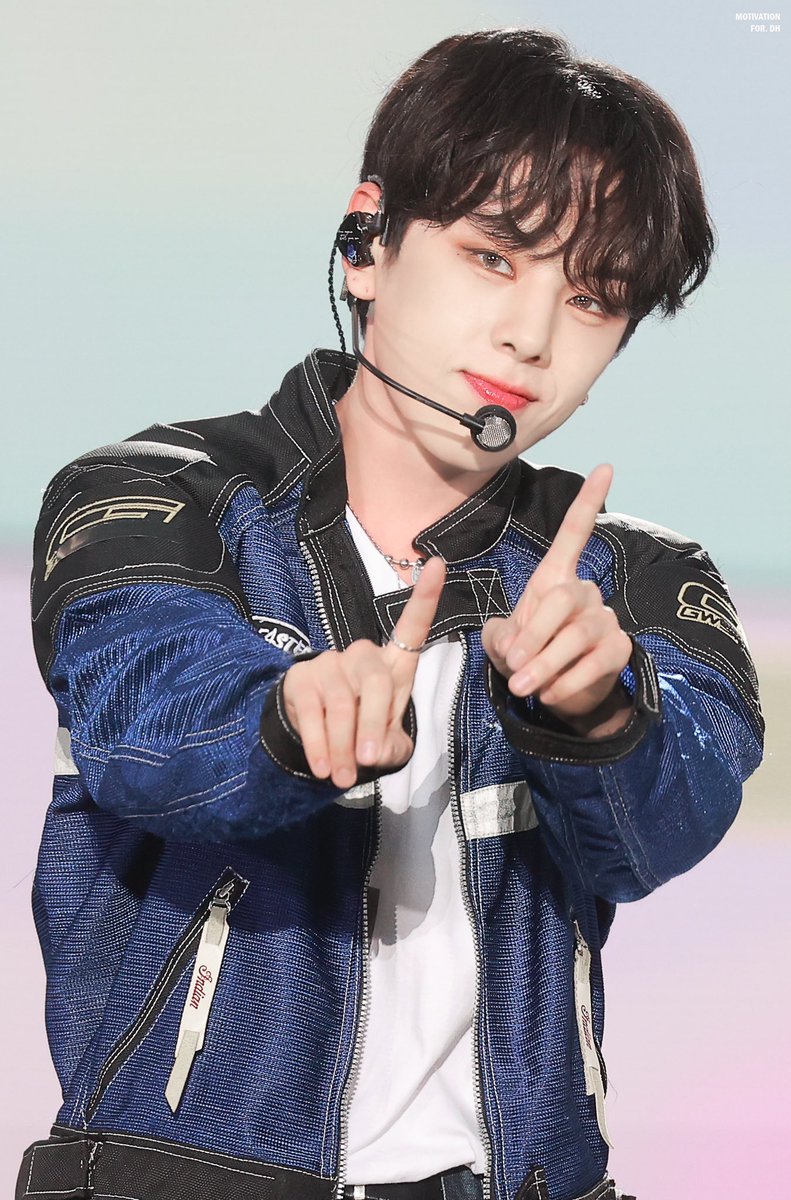 jangachi's tweet photo. 너무예뿌댜... ㅠㅠ https://t.co/XimRN2h3lo