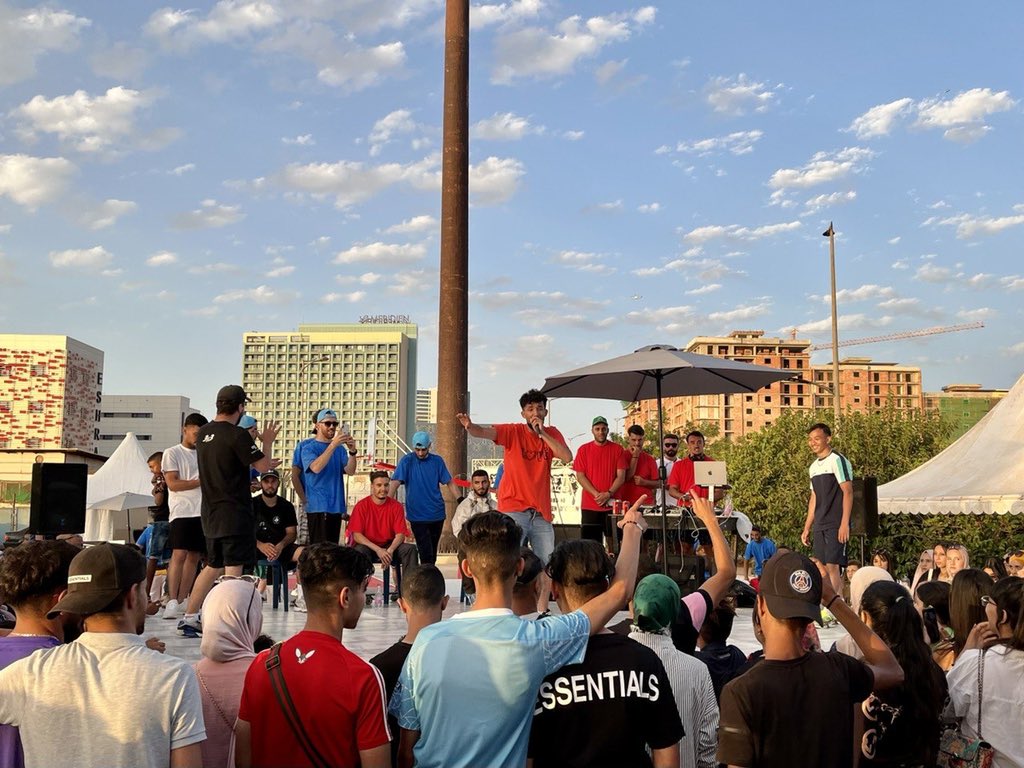 Découverte du projet de l’@IFAlgerie pour promouvoir à Oran les futures disciplines olympiques des Jeux de Paris 
Labellisée #Terredejeux2024, l’<a href="/ambafrancealger/">Ambassade de France en Algérie 🇫🇷</a> mène un exemplaire travail pour faire vivre la coopération entre nos pays et l’olympisme, des #JMORAN2022 aux #JOP2024