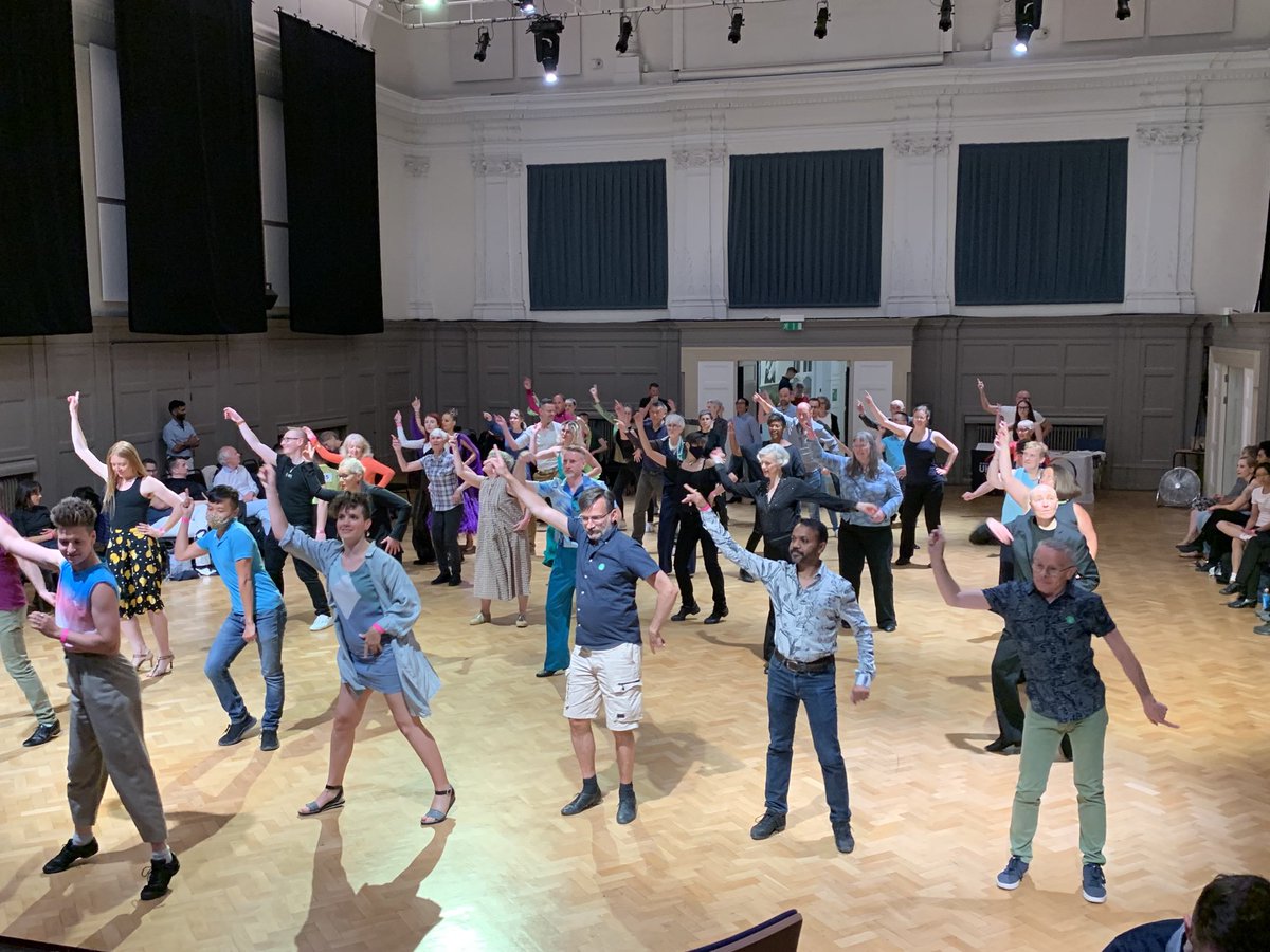 FrancescaCanty's tweet photo. Yesterday @BishopsgateInst was full of joy as the #PinkJukeboxTrophy equality ballroom dance comp returned in person. Honoured to co-host this iconic event. Social dancing also abounded. Here’s the Bus Stop line dance filling our Great Hall. Today we after-party… https://t.co/NqiedM1POn