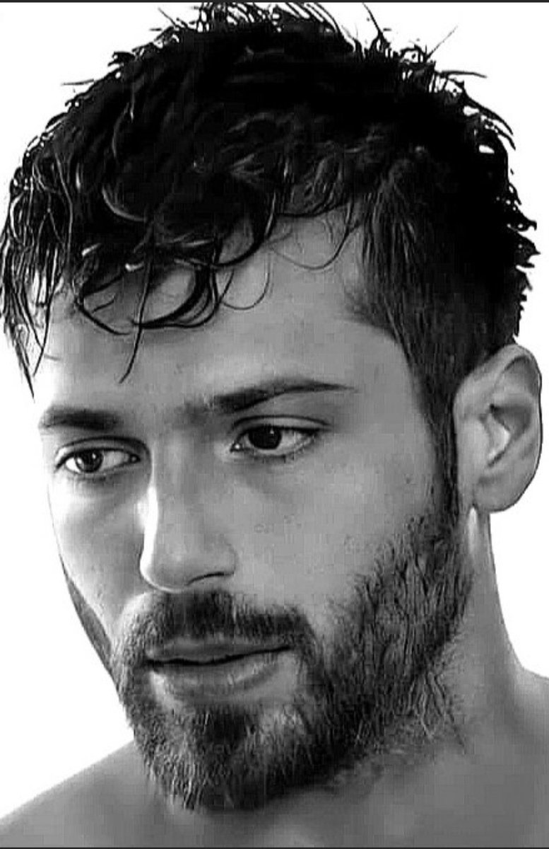 Cuando llegaste tú
Te metiste en mi ser
Encendiste la luz
Tan perfecto , como te imagine #CanYaman