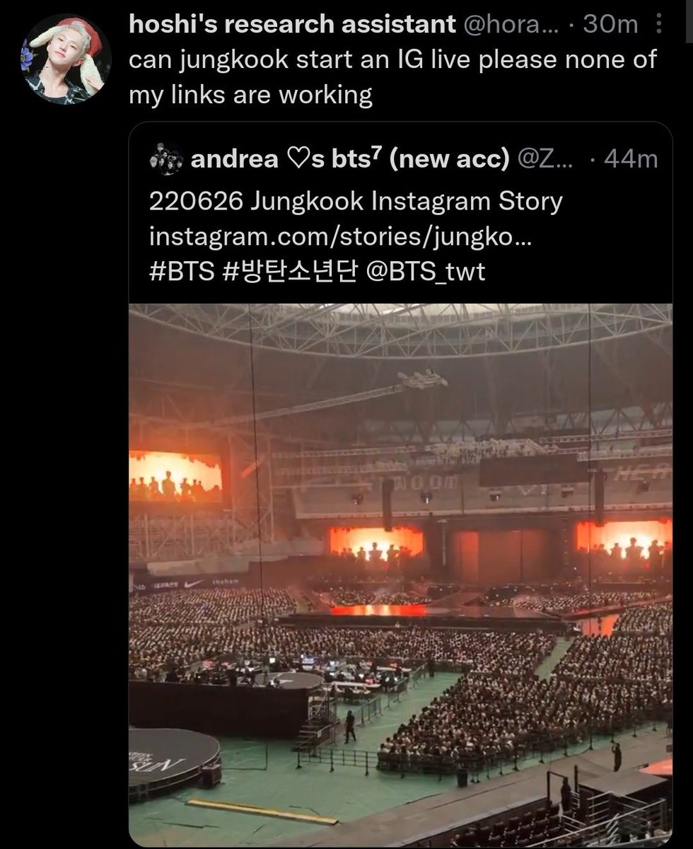 taetaction's tweet photo. HELP THIS IS SO FUNNY 😭 https://t.co/7SAtlWxmhZ