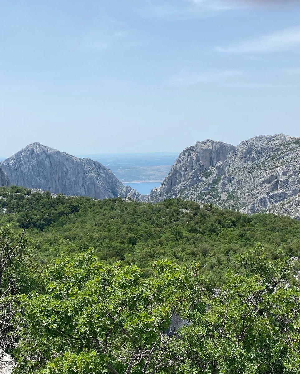 NeilsonAlana's tweet photo. On the doorstep of Alana Beachclub, the beautiful #Paklenica National Park. A truly stunning spectacle! This route in particular, a 6 hour 25 minute, 33,000km step, 917m elevation #hike accompanied by breathtaking views. @neilsonholidays #relaxashardasyoulike #starigrad #croatia https://t.co/1dNDQWBEl7