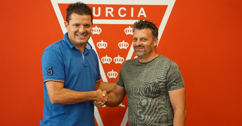 realmurciacfsad's tweet photo. #Club | Pato será el entrenador del Juvenil de División de Honor 2022/2023.

👋 ¡Bienvenido, Pato!