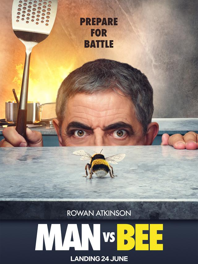 HabisNontonFilm's tweet photo. Disuruh jagain rumah orang kaya yg isinya mahal2 semua, Rowan Atkinson menyajikan one-man-show comedy dgn kebodohan &amp; kecerobohan karakternya, persis seperti Mr. Bean. Minim dialog tapi bikin gregetan &amp; ngakak selama 9 episode.

I NEED MORE! https://t.co/qj2CLG5PdQ