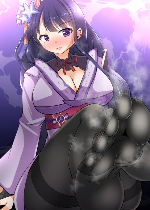 足裏のニオイを嗅がせてくれる雷電将軍(ˇωˇ)
お誕生日おめでとうございます…! 
#雷電将軍生誕祭2022 #過去めび環絵 