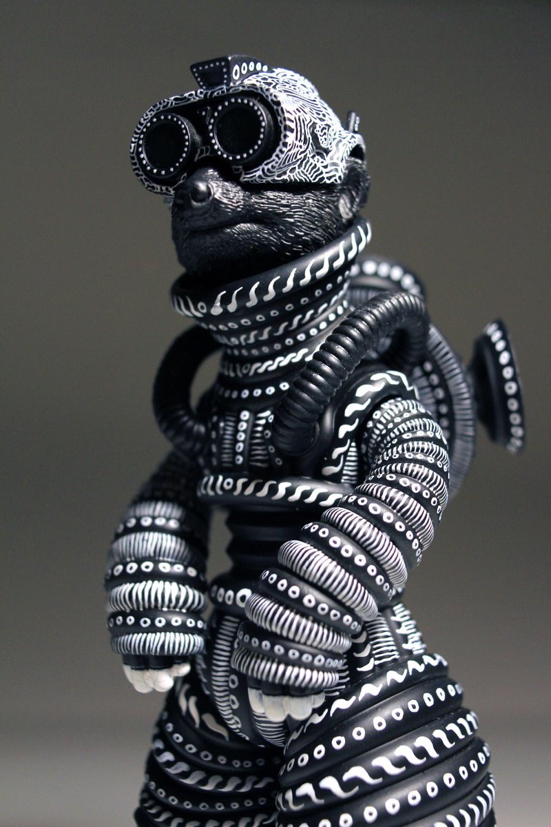 okainaimage's tweet photo. New collaboration custom toy art with @ARCTONG 
“M2 spacer II” https://t.co/ddeCpCkACW