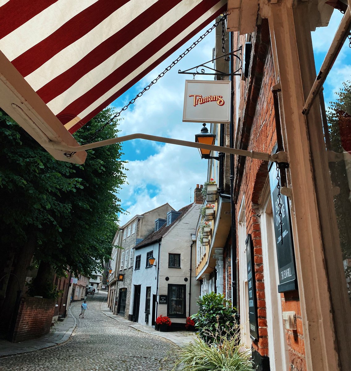 Happy Sunday 💈
#elmhill #norwich #barberlife