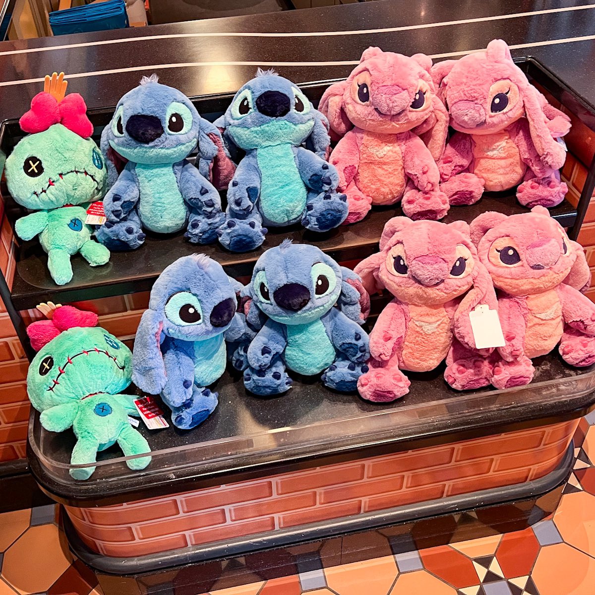 かわいいスティッチ、エンジェル、スクランプのぬいぐるみ販売中