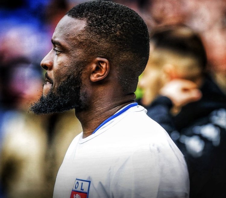 LastWordOnSpurs's tweet photo. 🚨Tottenham Hotspur have now accepted Galatasaray's formal loan with an option-to-buy proposal for French international midfielder Tanguy Ndombele.

🇫🇷Playing in 91 games for Spurs, Ndombele contributed to a total of 19 goals with 10 goals &amp; 9 assists.

🗞[Tavkim]

#THFC | #COYS https://t.co/HxSAEQXBJF