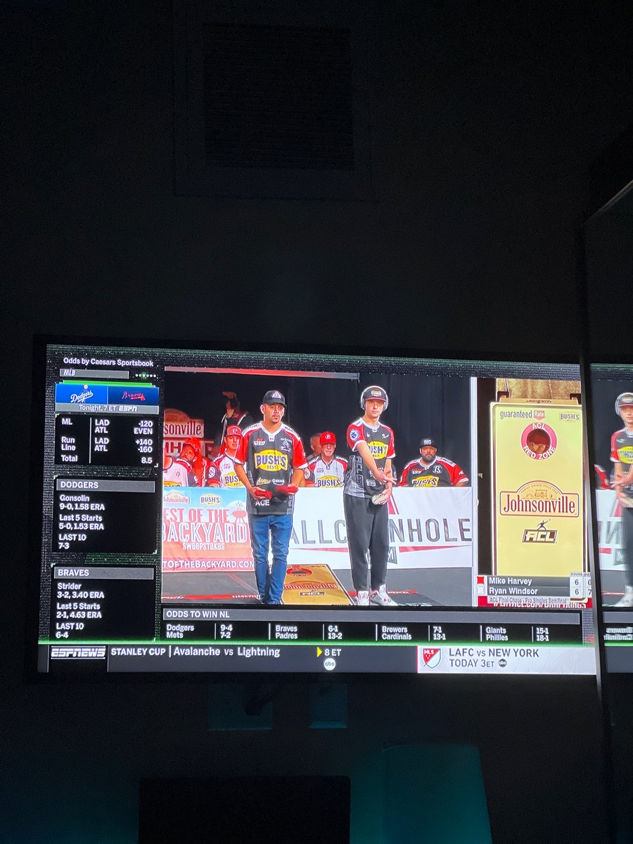 ochocinco's tweet photo. Watching Cornhole semi-finals 🕳 https://t.co/oxTV34xs0C