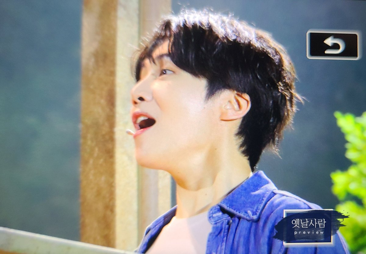 19920417net's tweet photo. 220626 태양의 노래 커튼콜
조하람 안녕💙
#펜타곤 #PENTAGON #진호 #JINHO 
@CUBE_PTG https://t.co/l3eT3Mszfu