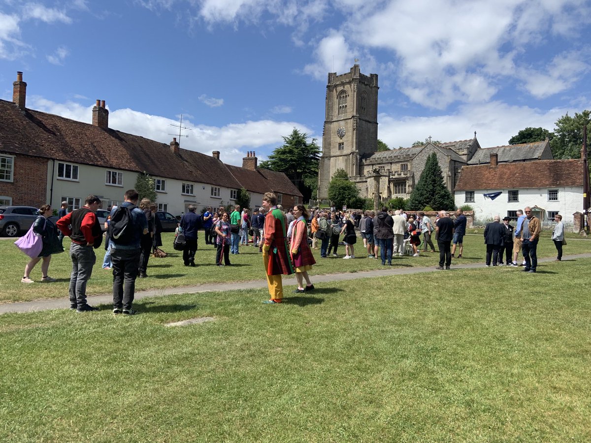 PjLamplight's tweet image. ⁦@WhosAtThePlayho⁩ 

There are some corners of the universe that have bred the most wonderful things, things that support everything we believe in☀️