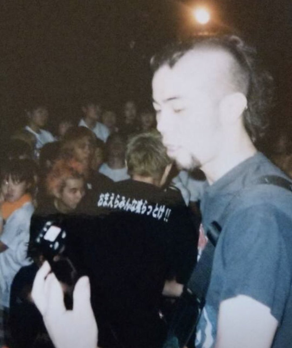 shifteryoshiki's tweet image. 本日のベーシストは…

GAMEOですw

#sobut
#stompede