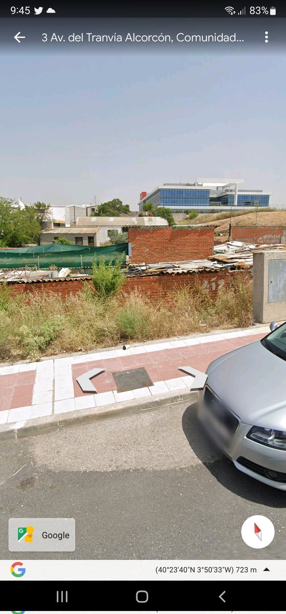 Guss6919's tweet photo. @Martatowers Según Google earth.... Avd del tranvía. https://t.co/j7G2CXt4AS