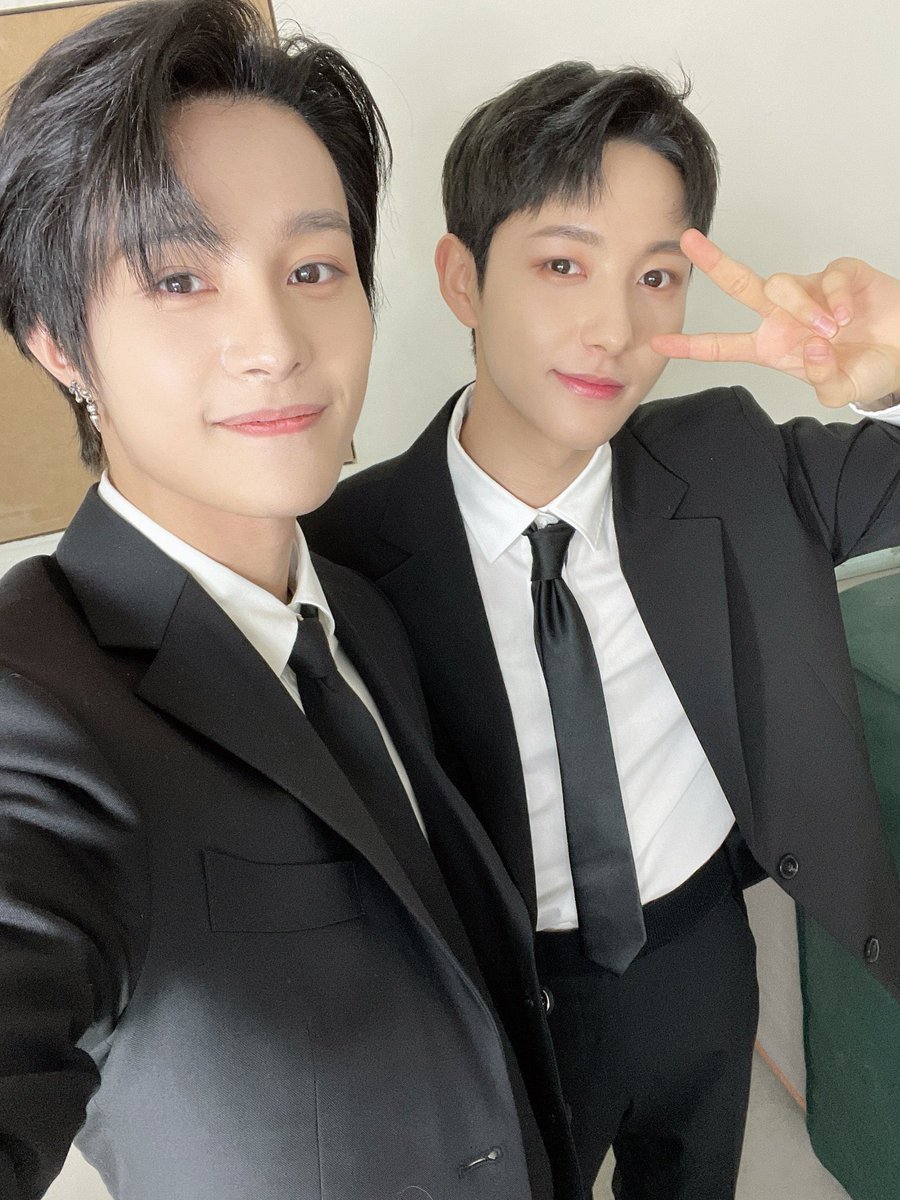 wwrj323's tweet photo. 귀요미들!!! https://t.co/xYRirQVuYn