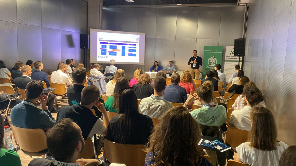 Moofize1's tweet photo. 🔜Dans 5 minutes, nous pitchons notre projet dans la catégorie #Startup #esante
🤞🤞🤞
#CNP #CNP2022 #concoursdePitch #Numericaction @Pharma_ANEPF x @resopharma au @CNDPharmaciens !
👉Découvrez notre #app https://t.co/b8yi9kQ0b3
#hcsmeufr #startuplife #officine #pharmacien https://t.co/8e2EYGfthb