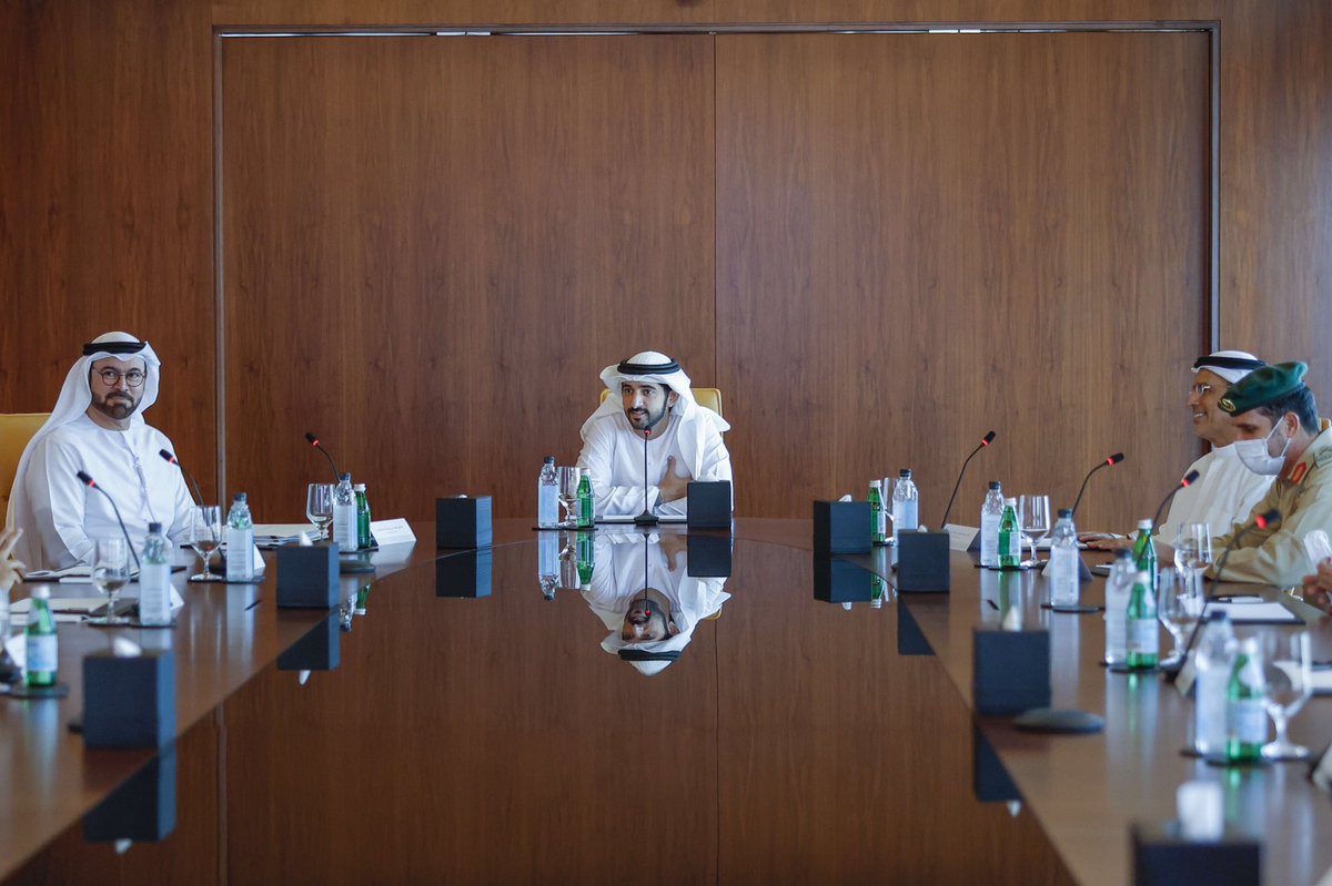 HamdanMohammed's tweet photo. ترأست الاجتماع الأول للجنة العليا للتنمية وشئون المواطنين. أقررنا خلاله زيادة الدعم للفئات الأكثر احتياجاً بنسبة ٥٨٪ لتصل الميزانية ٤٣٨ مليون درهم . و٢٠٪ إلى ٦٧٪ زيادة للمسجلي�� في تنمية المجتمع . وبرنامج للتمكين المالي للأسر. والأولوية لكبار المواطنين والمطلقات والأرامل المعيلات. https://t.co/dS2xniPdpH