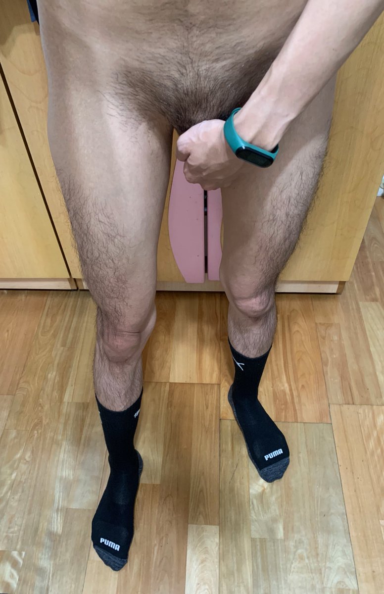 黑襪行嗎
毛修剪這樣行嗎

#修剪 #毛 #襪 #黑襪 
#交友 #安全連結 #FWB