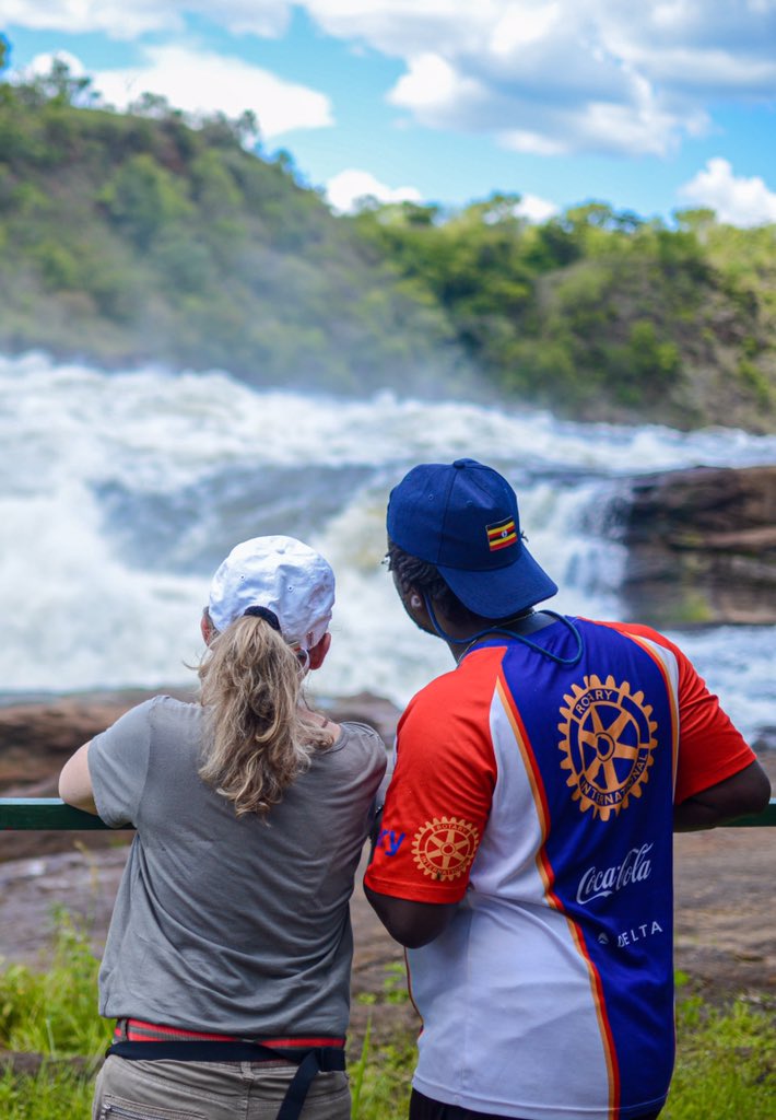 Travel has a way of giving you a new perspective to life.

📸 @Ssenyonyiderick 
📍 Murchison Falls

#new #perspective #view #lifeofadventure #travel #exploreuganda #pearlofafrica #uniquelyours