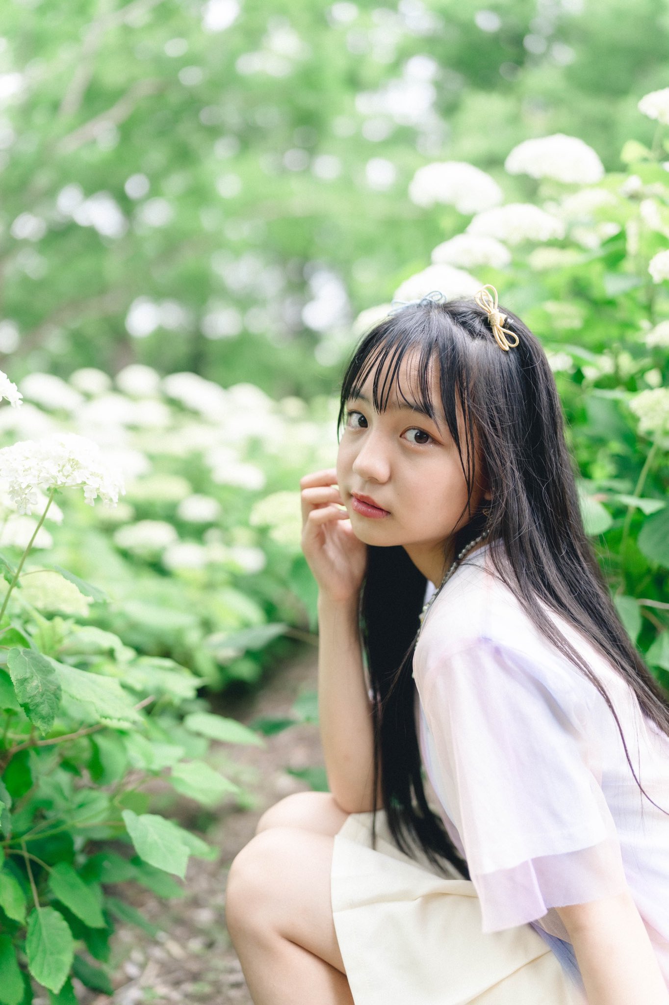 るるがおう初個展「Selfie Girl」当選商品：直筆色紙A『ブラウス』 るるがおう初個展「Selfie Girl」当選商品：直筆色紙A『ブラウス