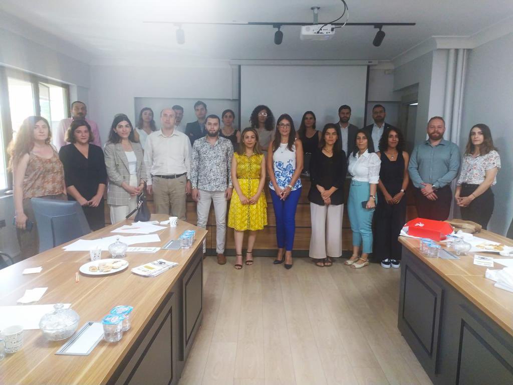 SİİRT BAROSU tweet media