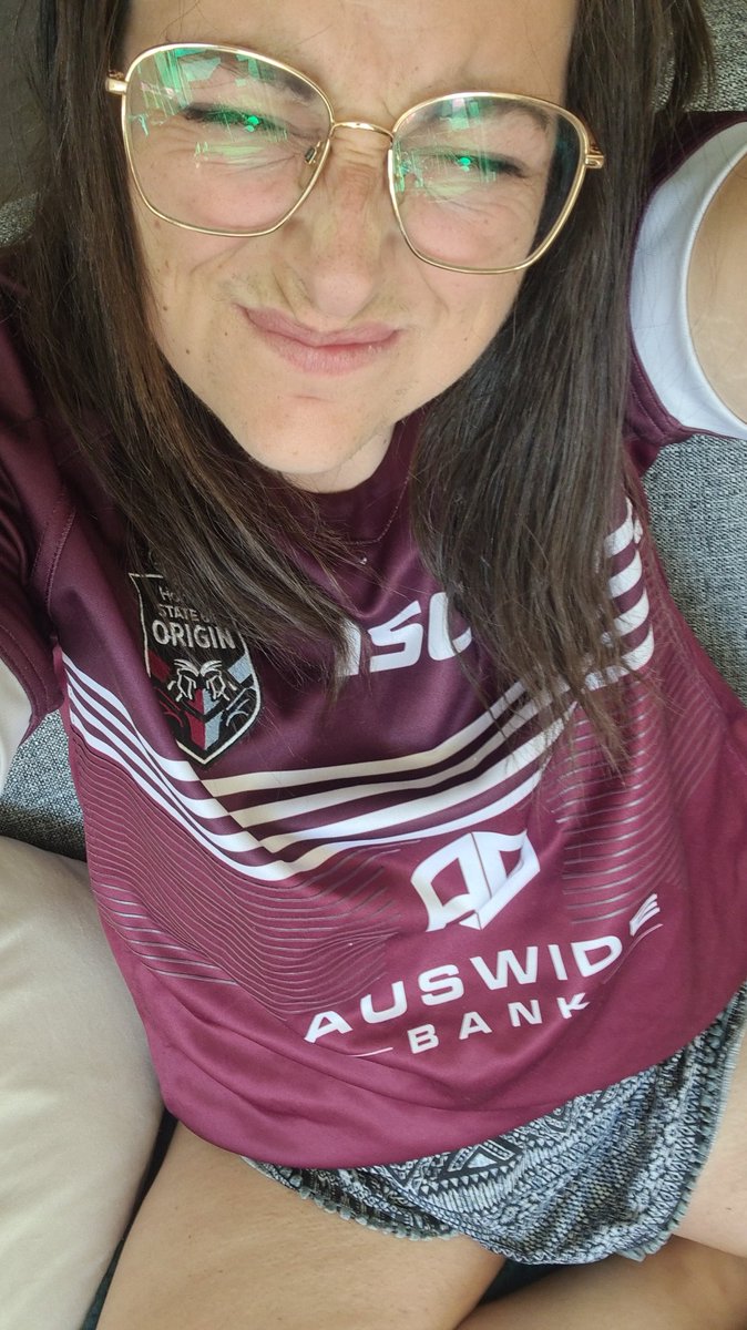 smokey_loo's tweet photo. State or Origin day!!! Come on Maroons!! #queensland #maroons #StateofOrigin https://t.co/N5P4BWiUf0
