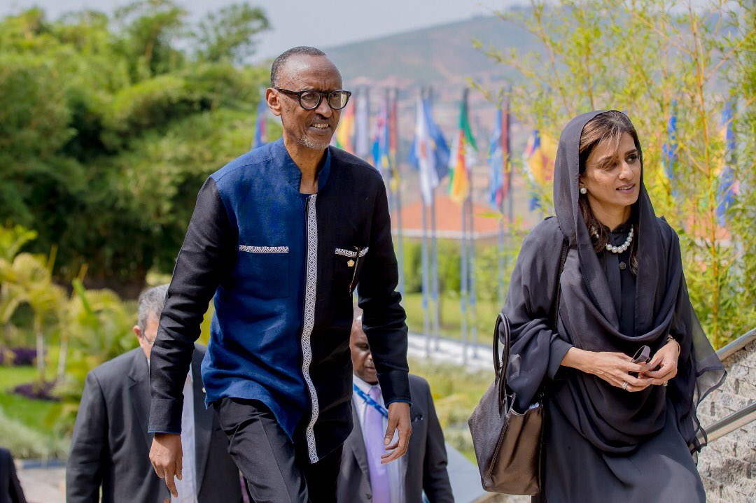 As Pakistan s delegation leaves Rwanda after many useful bilateral mtgs and many sessions on #CHOGM agenda, the most remarkable take away was to see how a healing leadership can transform a nation @PaulKagame you ve served your country well. Thank you for the inspiration.