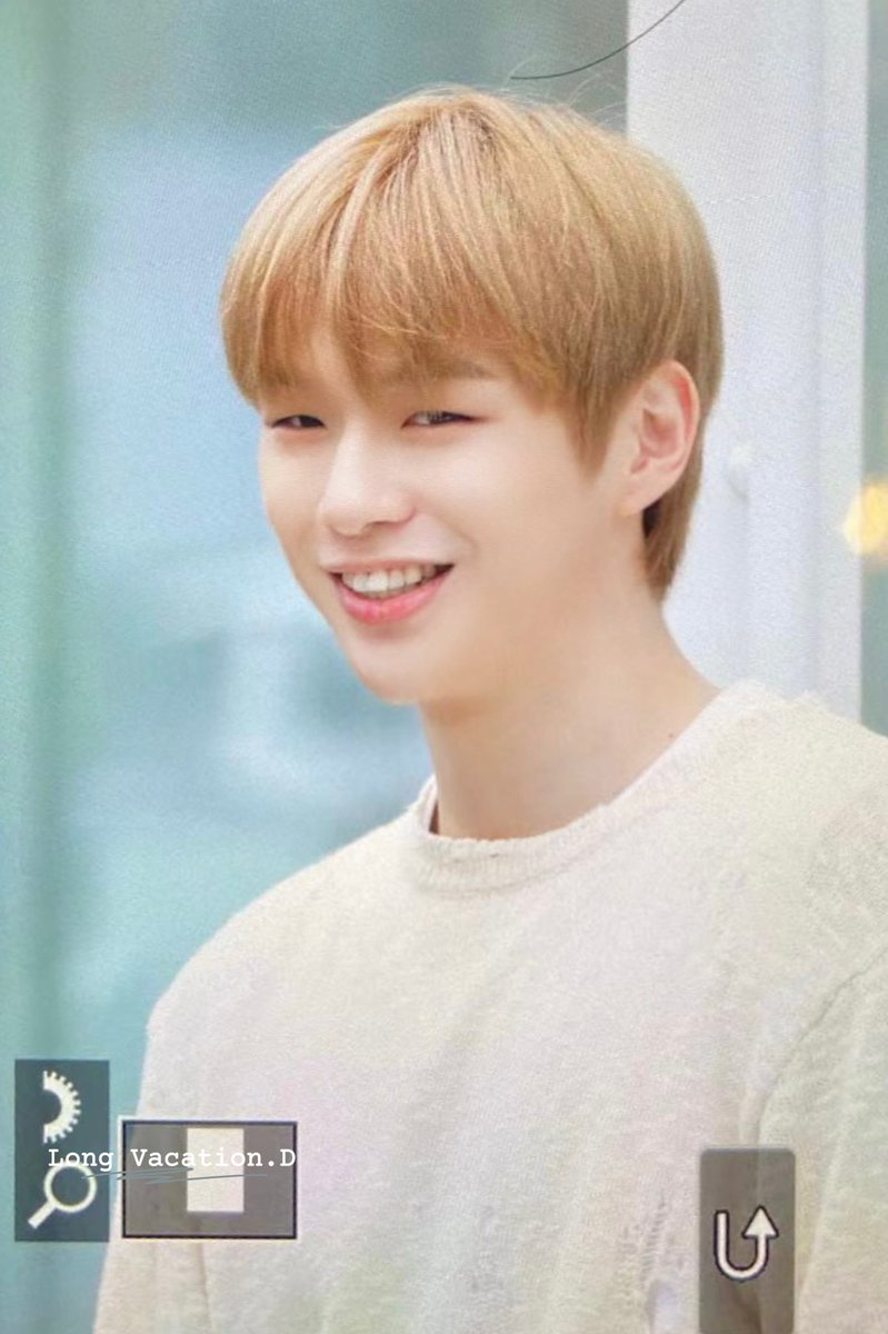 LongVaca1210's tweet photo. #강다니엘 #KANGDANIEL 
#TheStory #UpsideDown

-220626 https://t.co/FmBsJDvIza