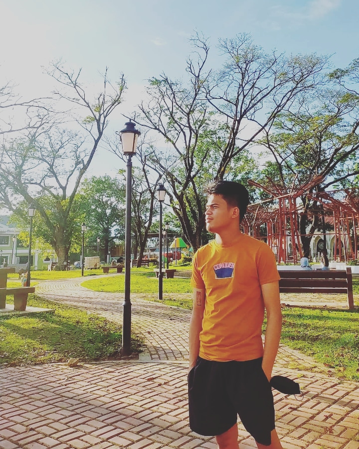 ElcanoArthur's tweet photo. Conquer 🩹 https://t.co/q9jTMKZdik