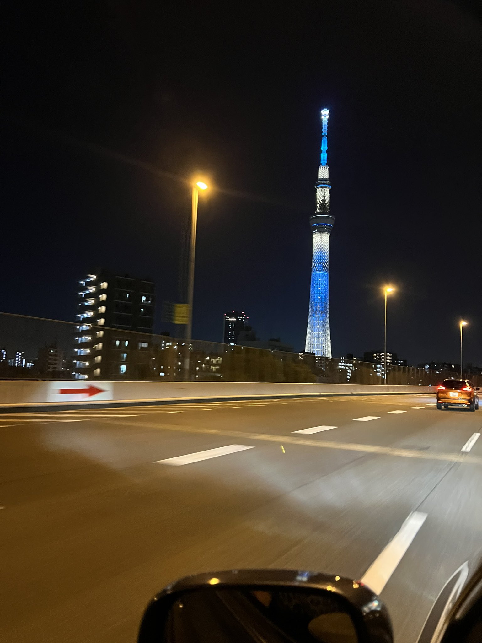 Rirykasama 由佳ちゃん 大宮から東京へ スカイツリーが綺麗でした ツアー８本目 無事に燃え尽きました つぎは徳島 今宵は檸檬堂でチャージします T Co Bnjuy9fl11 Twitter