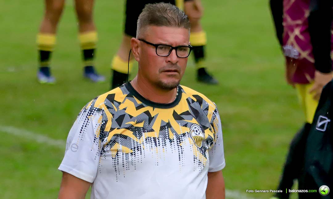 Balonazos's tweet photo. Alexis Duque: “En la segunda vuelta tendremos seis finales, tres en casa y tres en carretera”.
#LigaFutVeFem
#AlexisDuque
#DvoTáchira
🔗 https://t.co/CJQCkEi9RW https://t.co/IzVwYQEjbJ