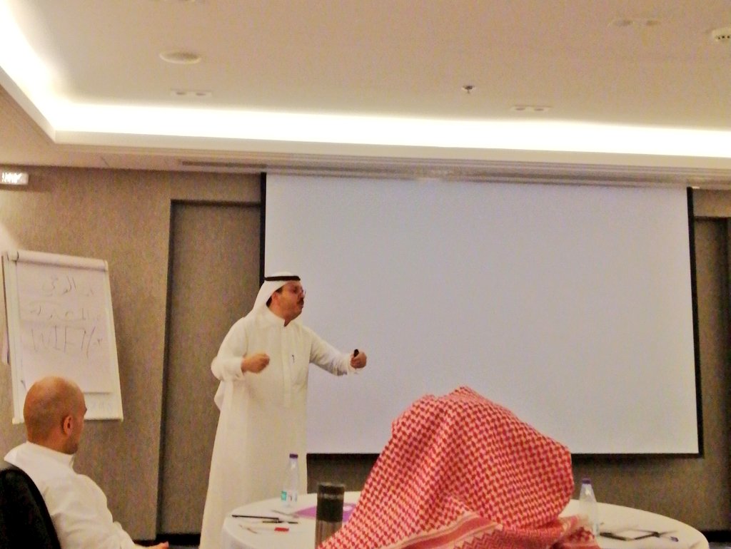 فائدة: إدارة التغيير مبنية على المصداقية..
<a href="/RadCenterSA/">مركز راد</a>