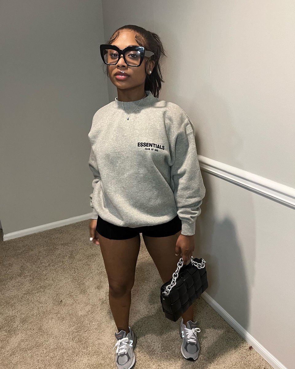 __IndiaLC's tweet photo. lil one🖤 https://t.co/0CHBOghIHL