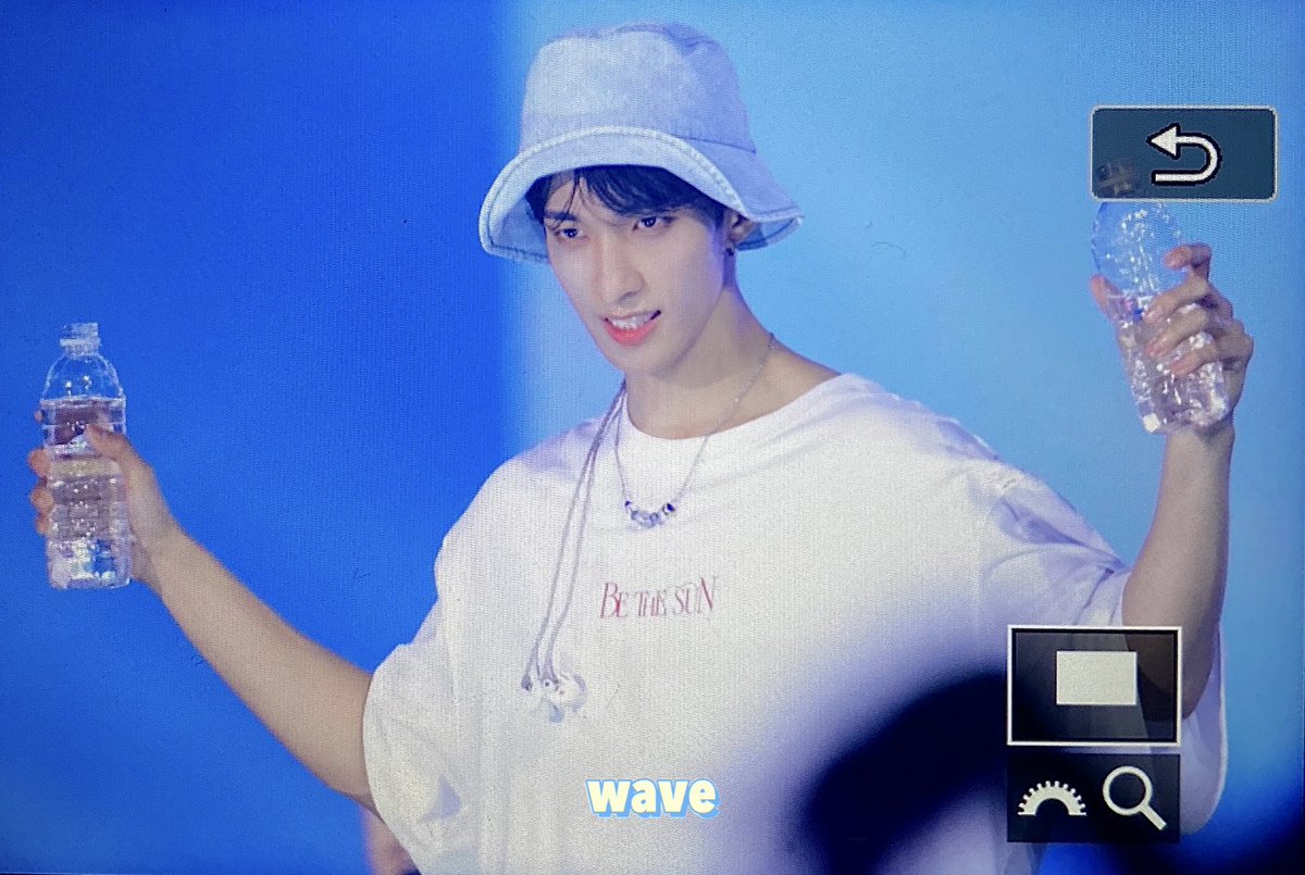 wave_dk's tweet image. 220626 💦💦

#세븐틴 #DK 
#SEVENTEEN #도겸