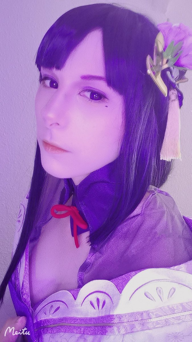 lan_jesse's tweet photo. First Makeup test of my baal
It's so weird for me to look like a girl since i've only cosplayed guys in ages 😂 She's actually my second girl ever so please have mercy on me. 😂🙏
But i think for the first try it doesn't look too bad 👀🤣😌💜

#Genshinlmpact #RaidenShogun #Baal https://t.co/exhi2pcXyK