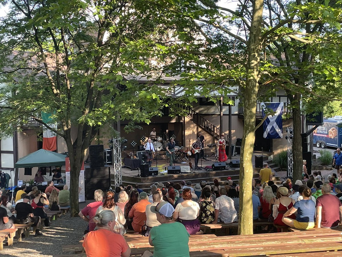 woodcrestaudio's tweet photo. A successful first day of Celtic Fling at @PaRenFaire Here’s to day two!

#music #livesound #audio #celtic #celticmusic #parenfaire #woodcrestaudio https://t.co/RojpQpm5gt