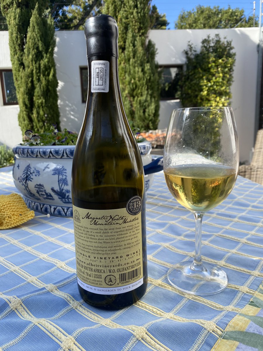 Glorious 2013, still fresh and youthful, seems to have aged with more grace than a recently enjoyed 2016….. Looking forward to lamb riblets on the braai…